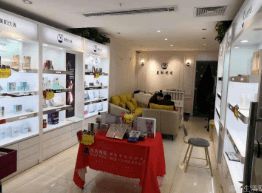 曲江生活網 五菱宏光mini汽車出售 春節對聯燈籠出售及其它便民信息